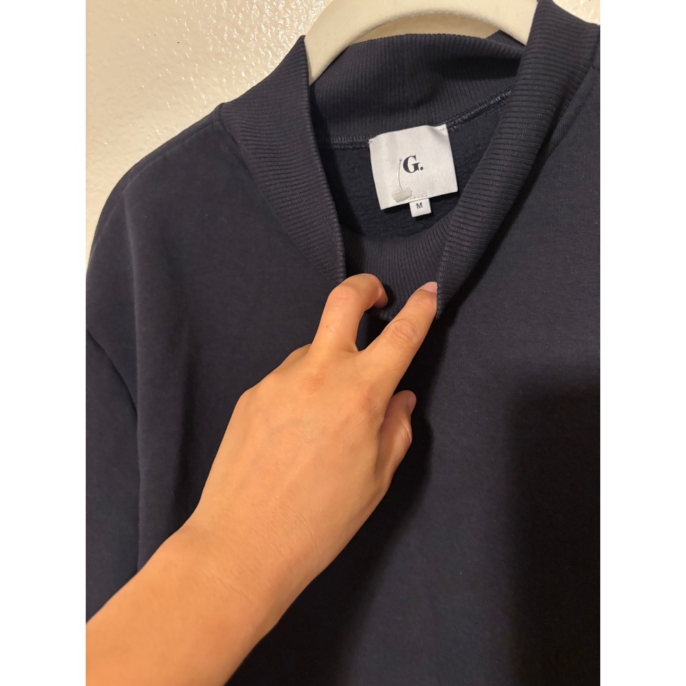 G. Label by Goop Made in Italy Puff Sleeve Sweatshirt Womens Medium Navy Blue - Picture 3 of 8
